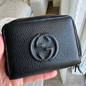 Gucci Soho Zip Around Small Wallet (black)